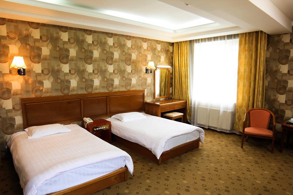Guide Hotel Ulaanbaatar Exterior photo